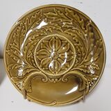 Set of 8 plates and 2 vintage French cups in Gien 1960/70 slurry