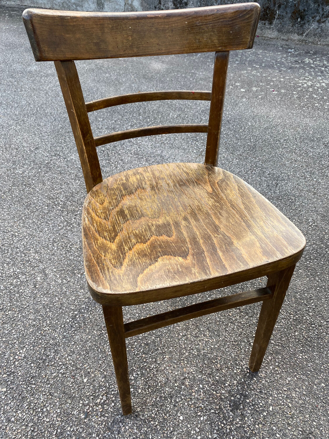 Set of 16 bistro chairs