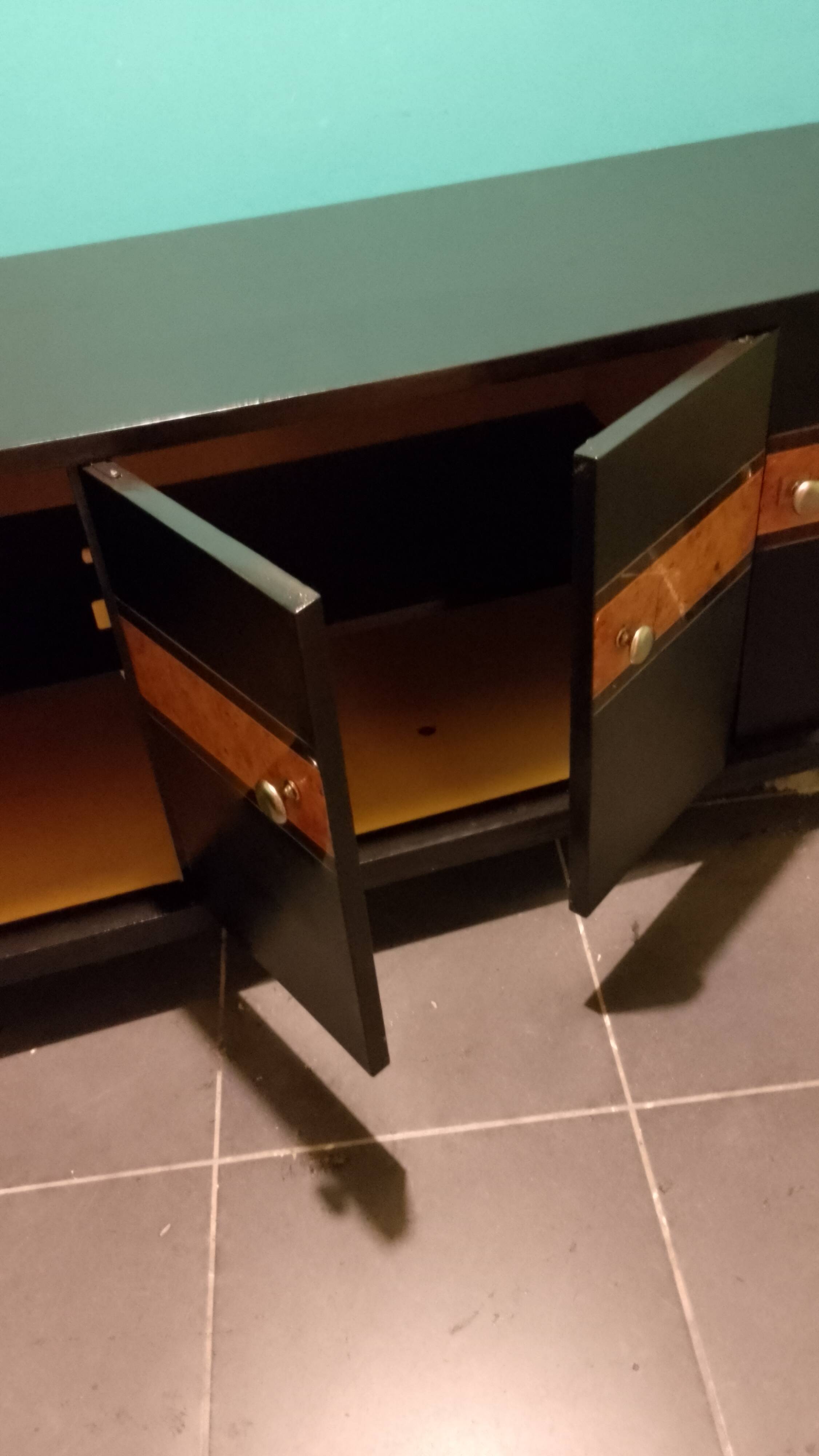 buffet with 4 doors fully restored, keeping its vintage style