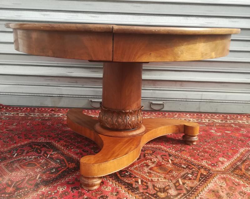 18th century mahogany restoration