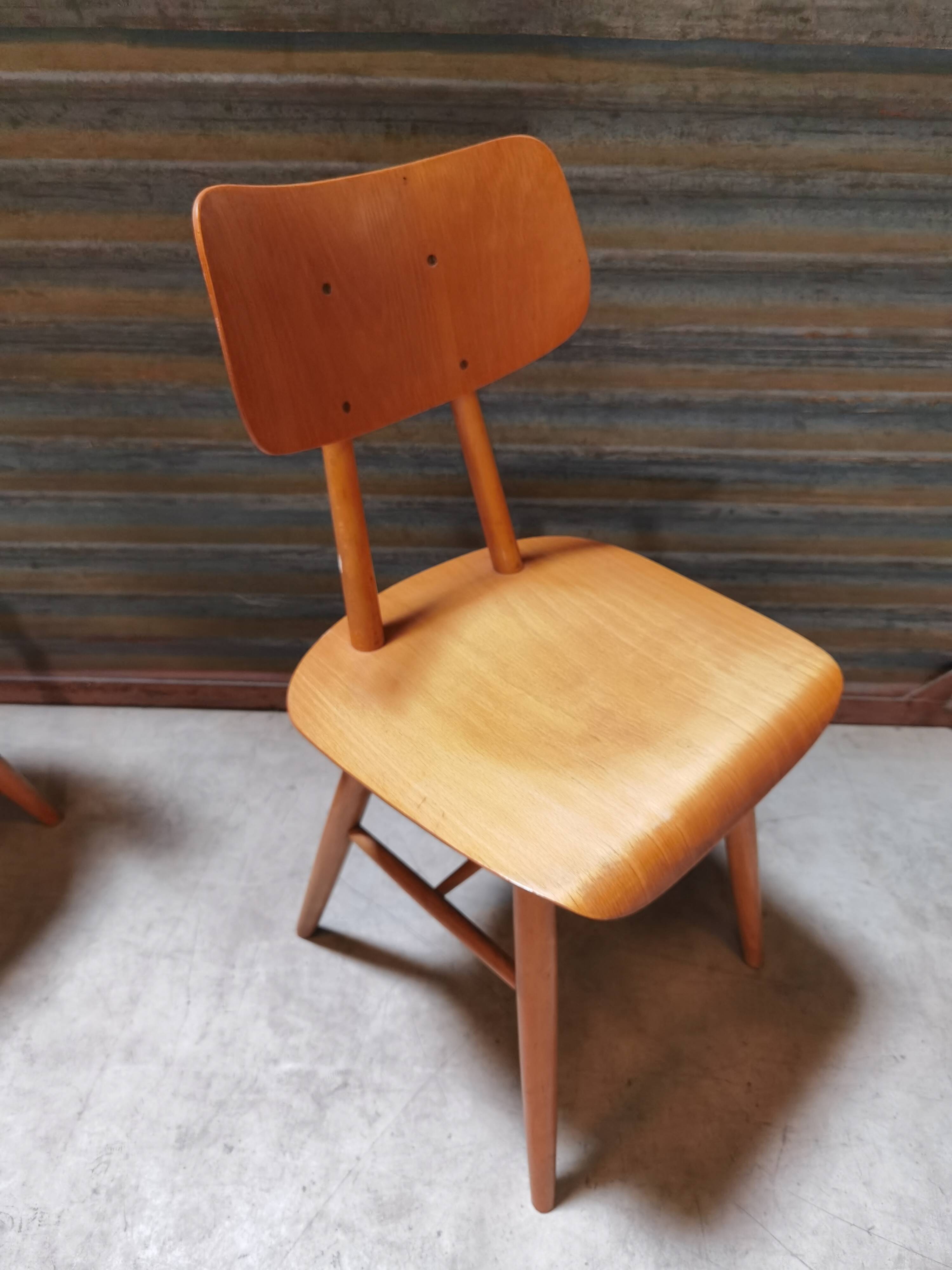 Set of 5 all-wood chairs published by Ton 1960