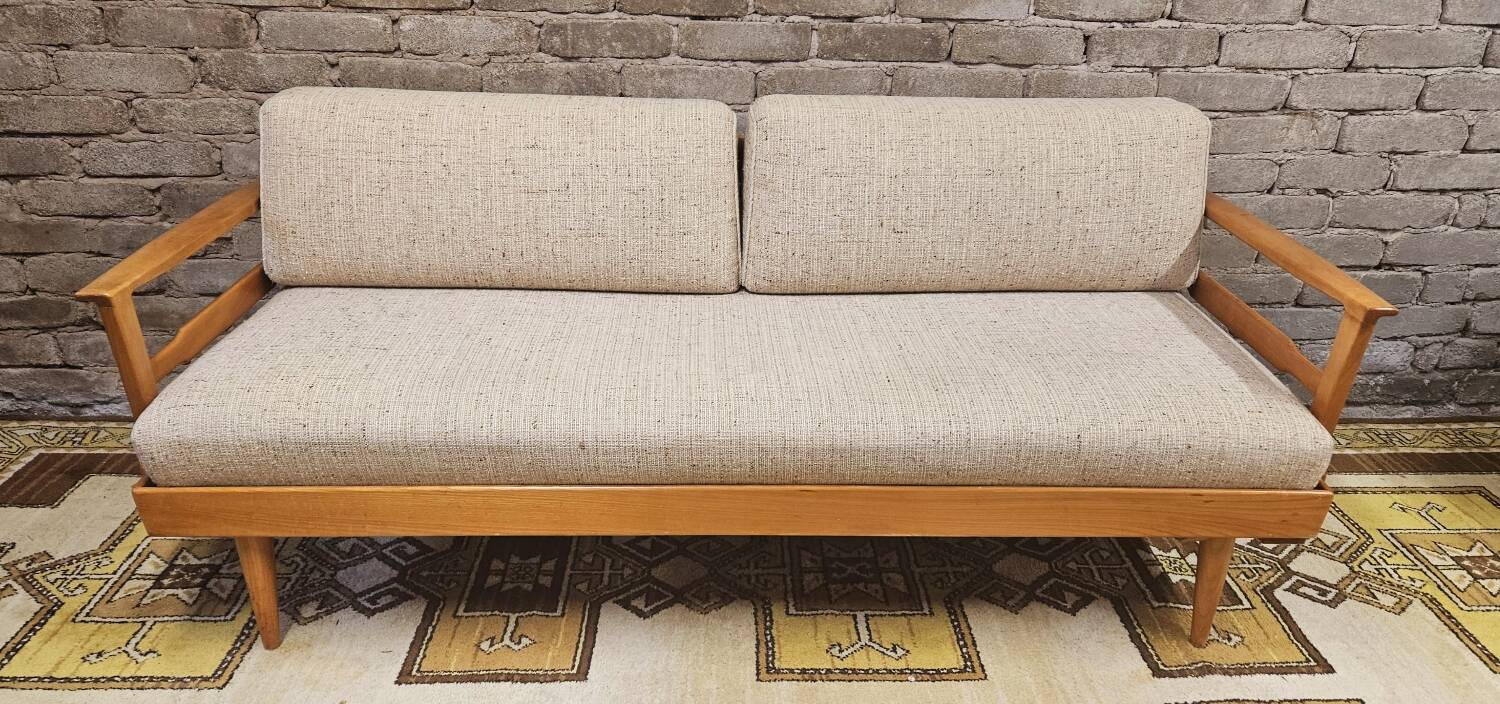 Scandinavian daybed 1960 vintage