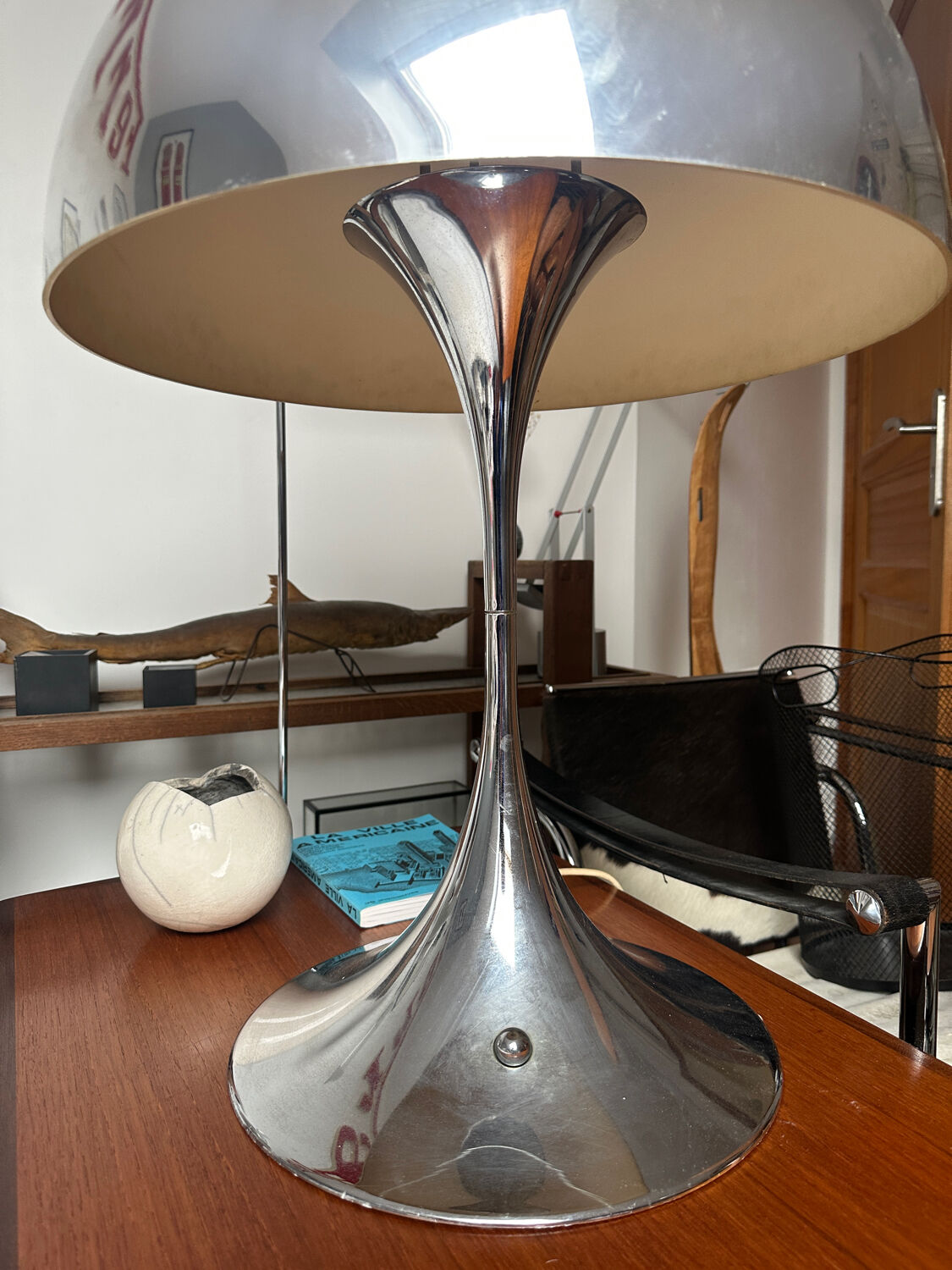 Panthella Louis Poulsen chrome