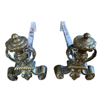 Chenets anciens en bronze et fonte