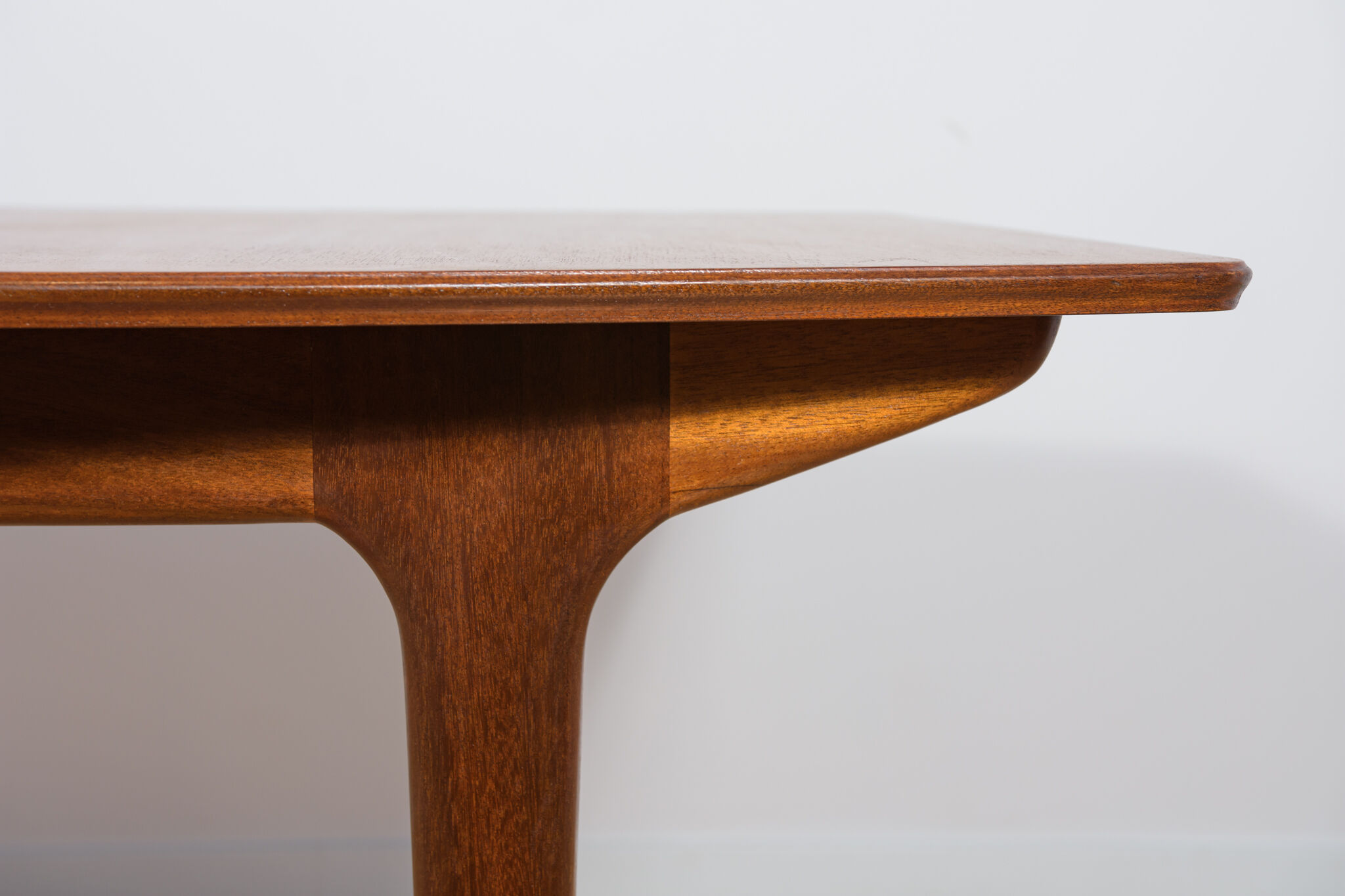 Mid-century teak extendable dining table from mcintosh, 1960s