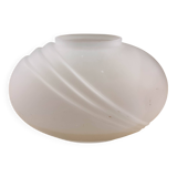 Vase en verre dépoli