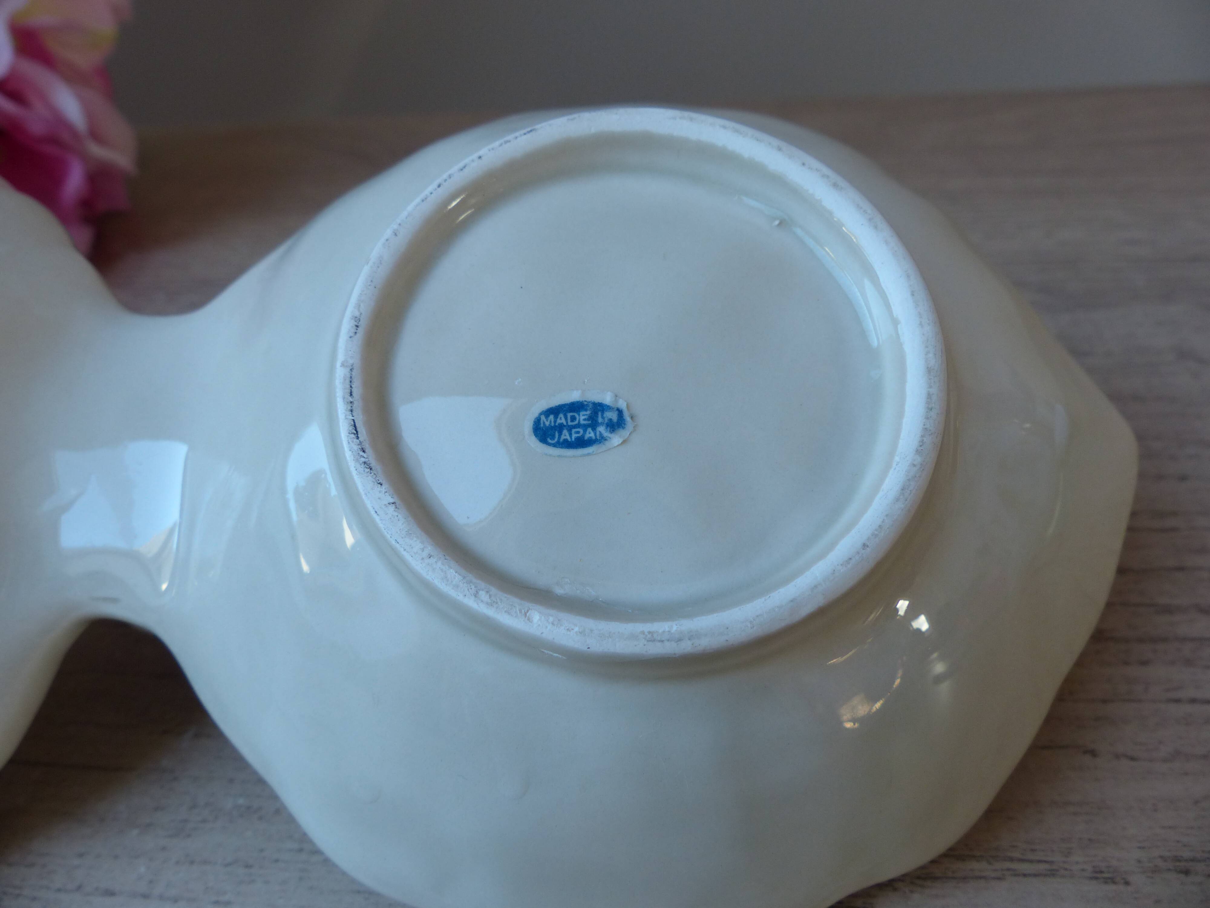 Duck serving dish in slip, serving dish for duck aperitif