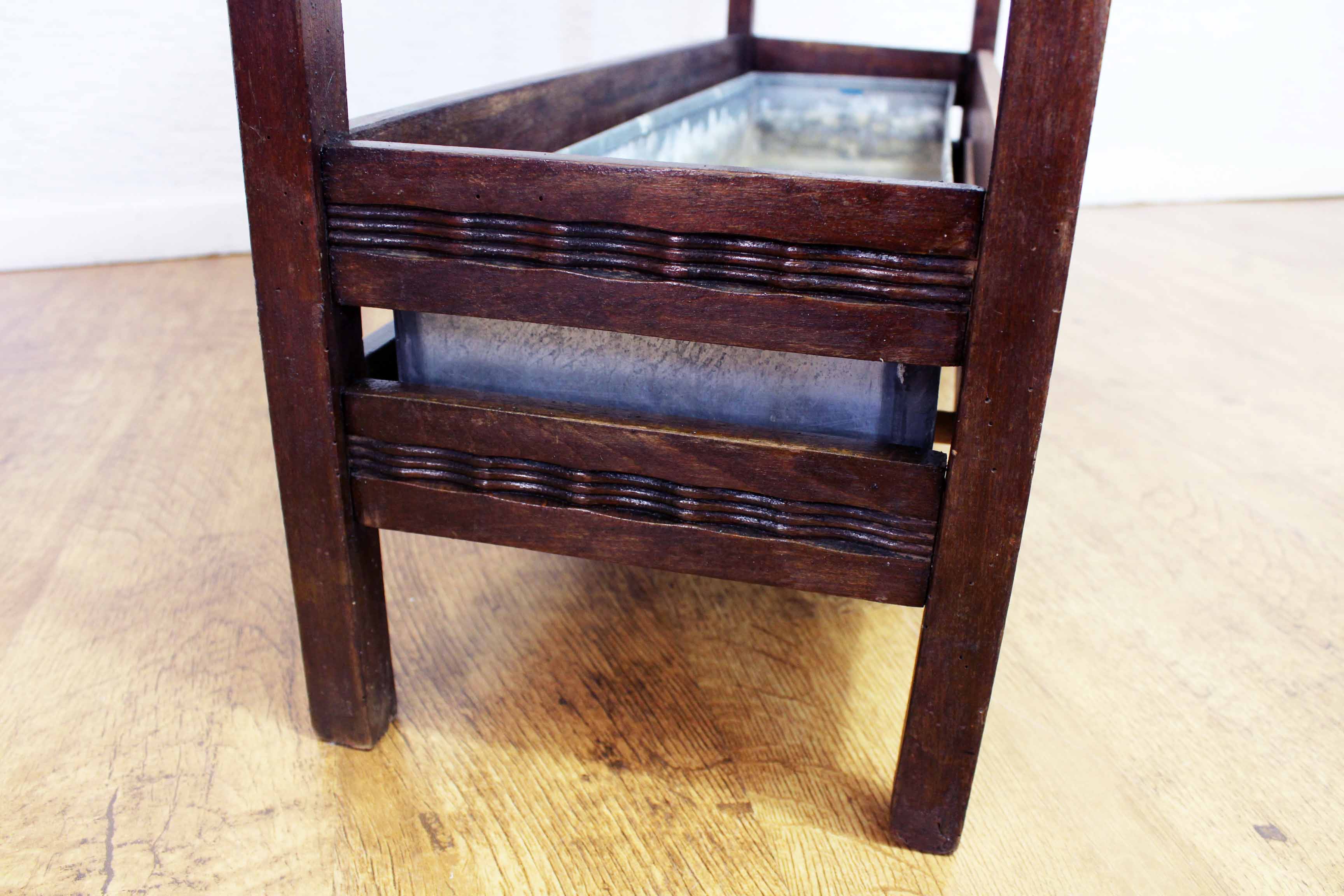 Solid wood and zinc planter