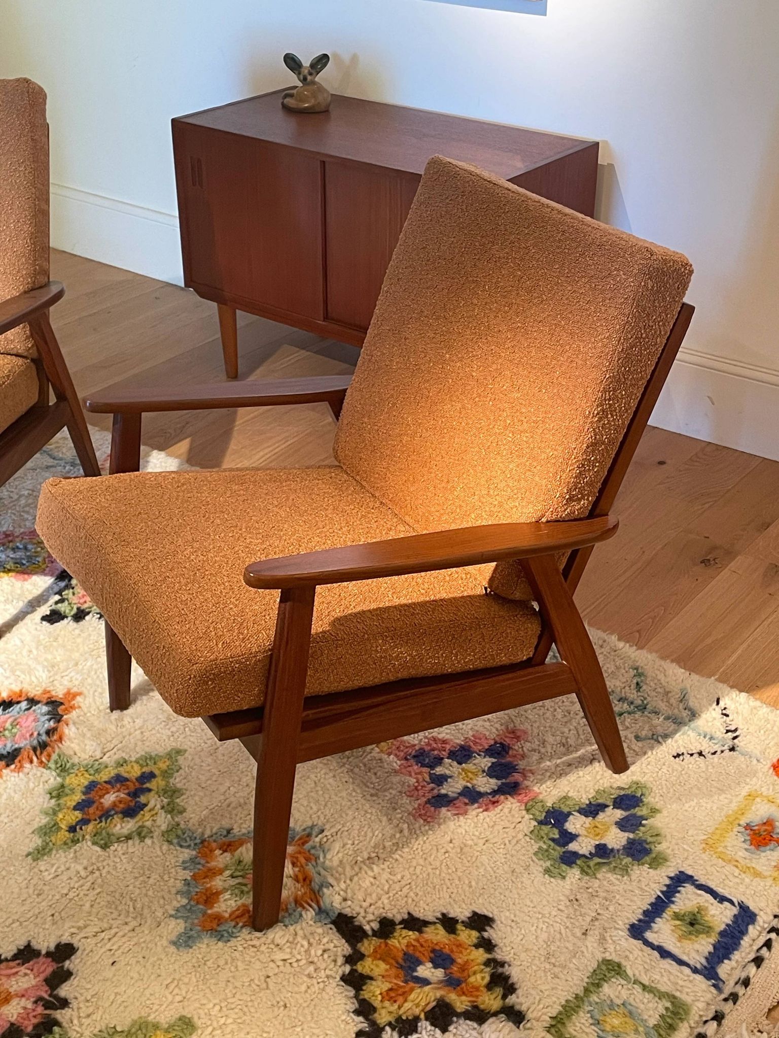 Vintage Scandinavian armchair "Theodor" in terracotta boucle.