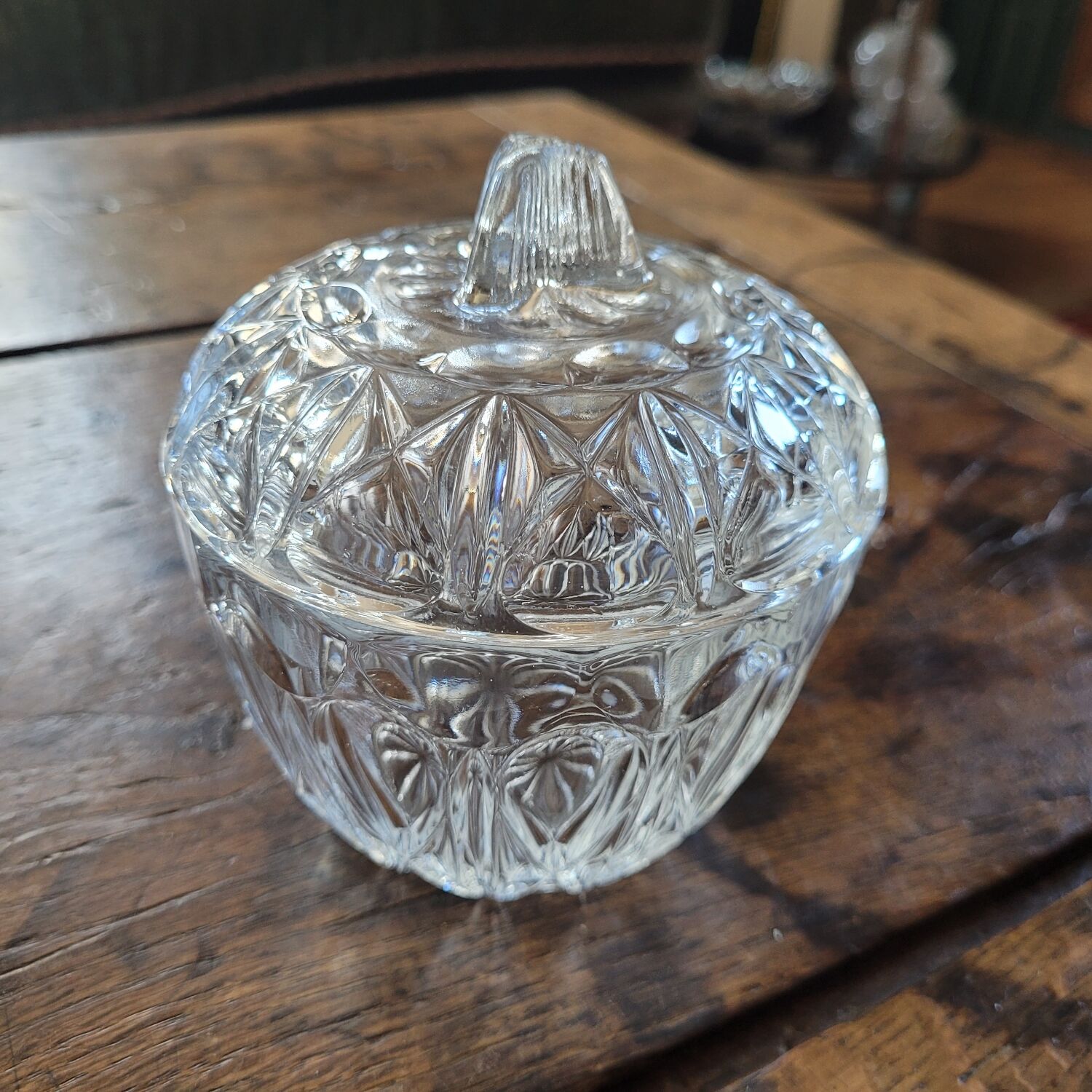 Diamond Pressed Glass Sugar Bowl – Circa 1950