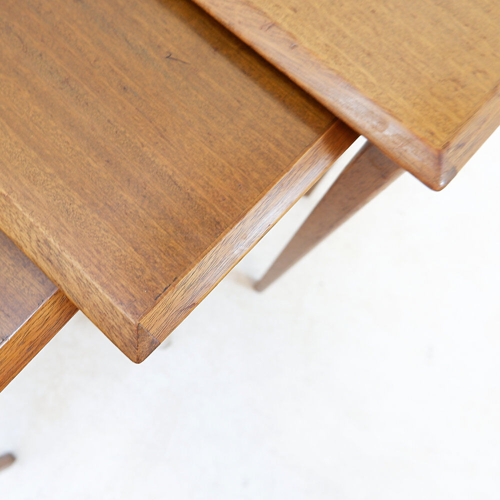 Nesting tables in teak mid-century modern - 1960s