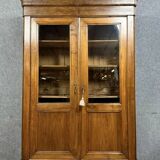 Louis Philippe - Charles X period bookcase in walnut circa 1820