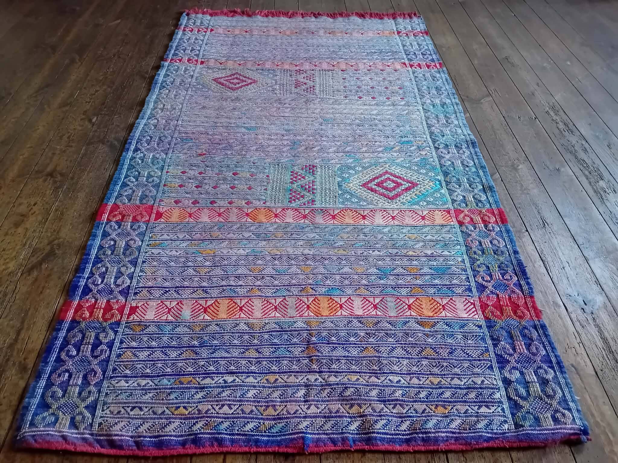Kilim Berbère Zemmour fait main 192x111cm
