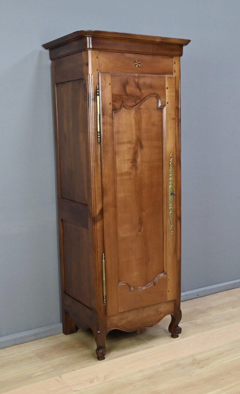 Standing man in cherry wood, Louis XV style – late 19th century