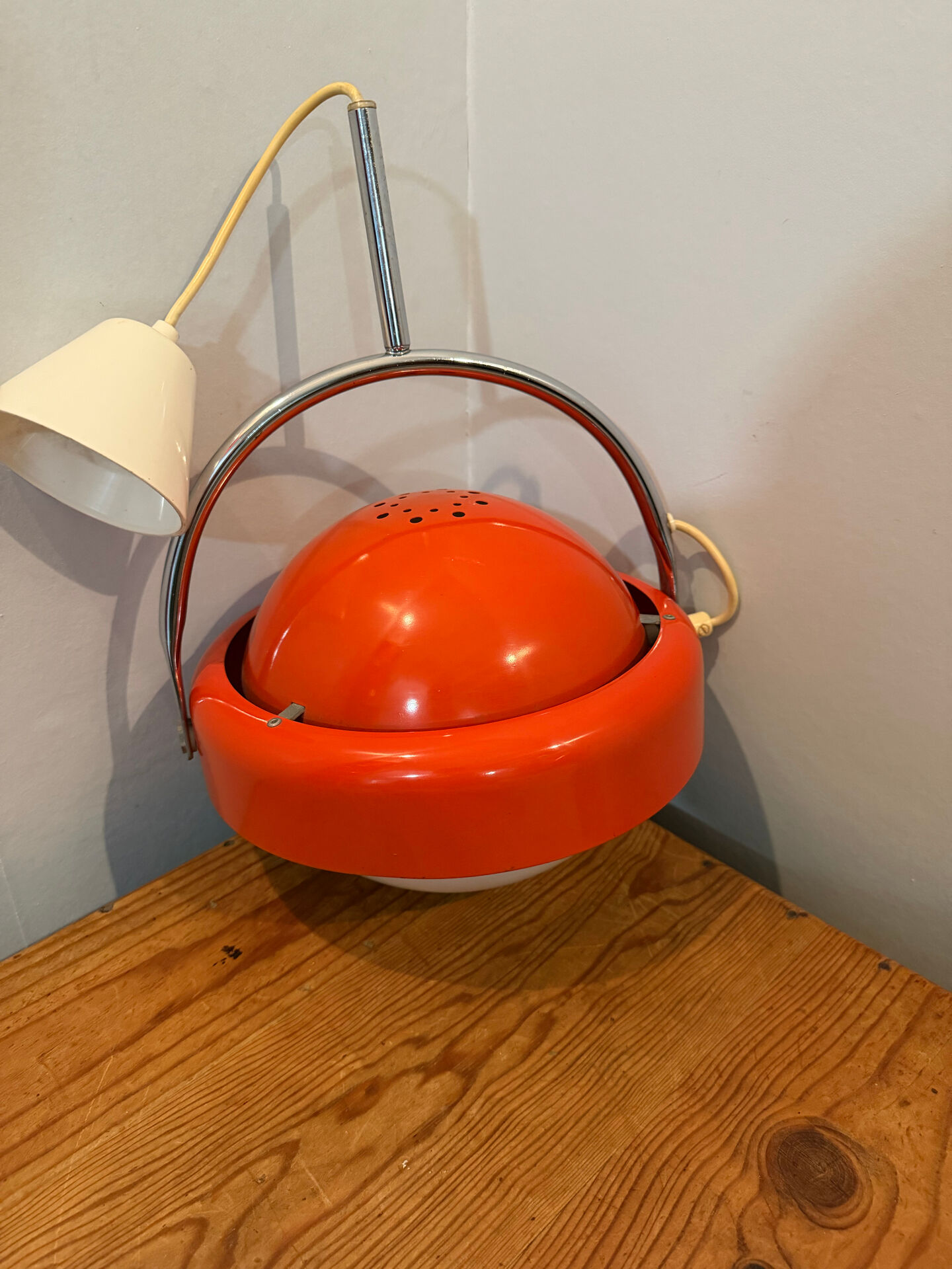 Suspension design Space Age by Aneta Vaxjo for Uno Dahlen