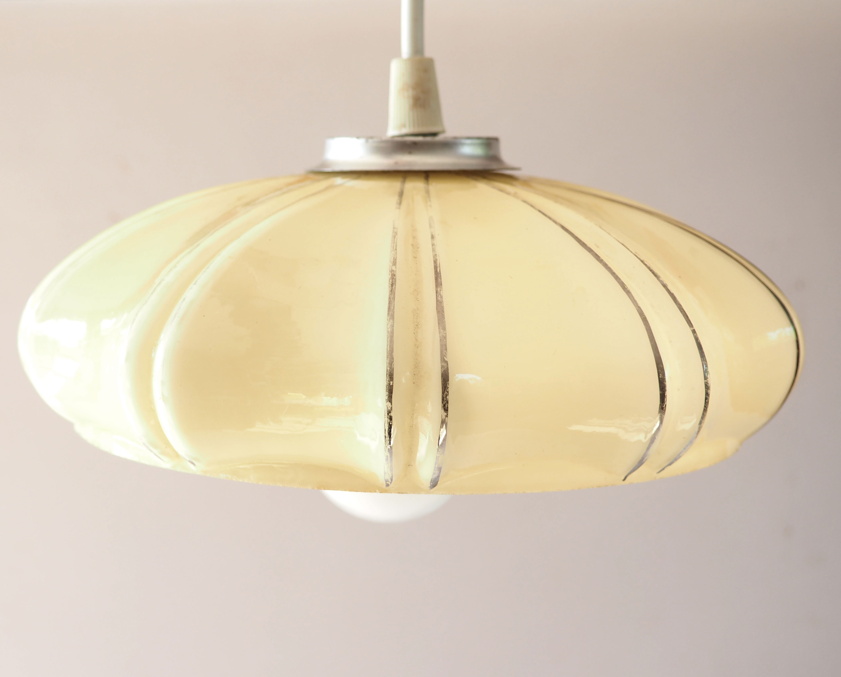 1940s glass suspension