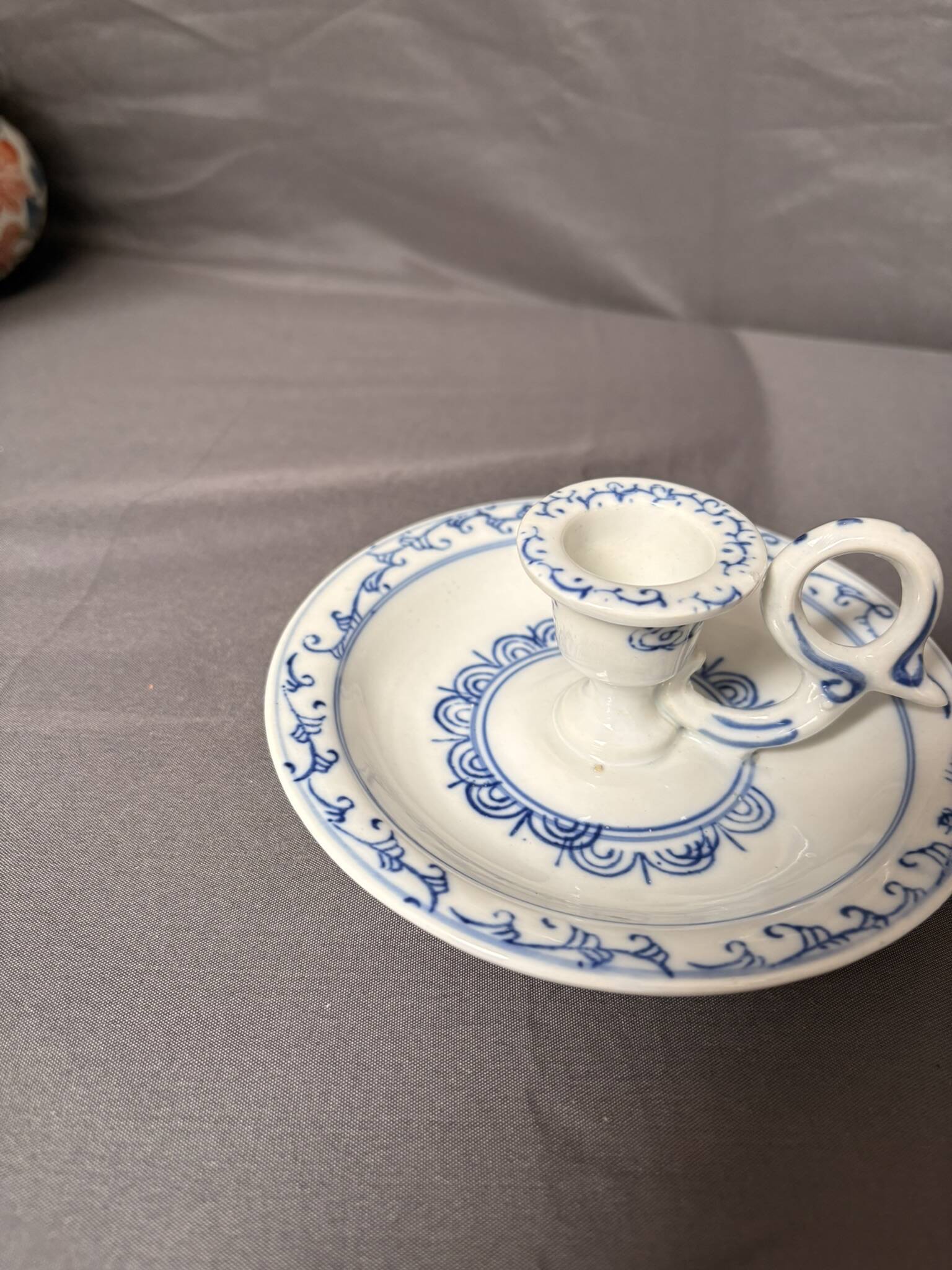 Ancien Bougeoir Porcelaine Blanc Bleu Dynastie Ming Chine