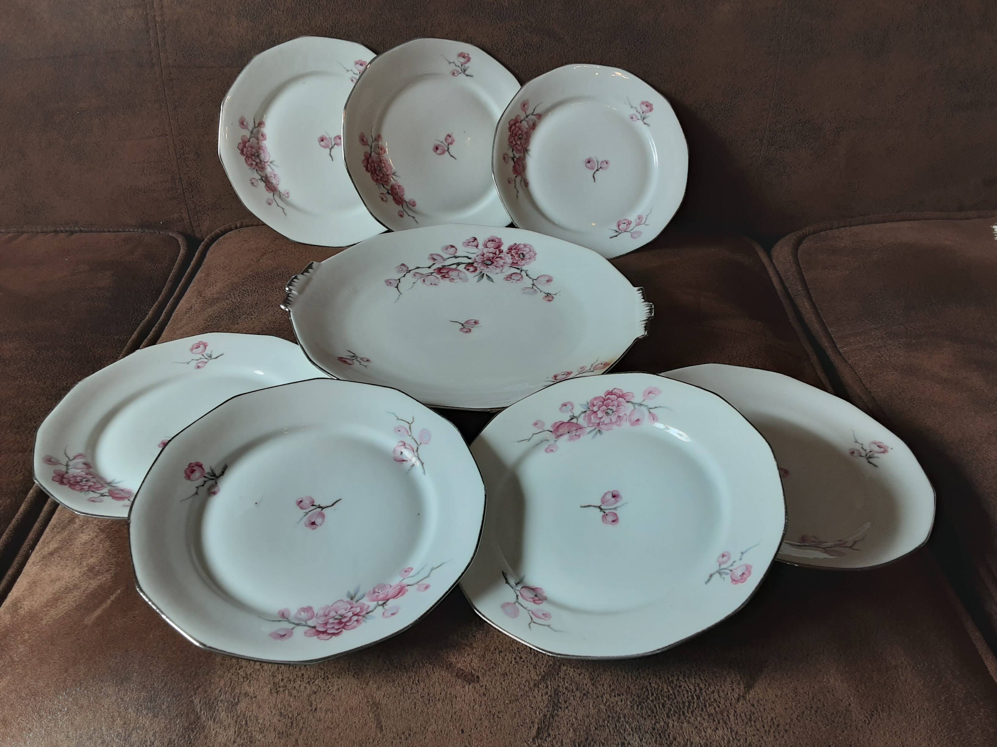 Service à dessert en porcelaine