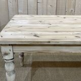 English farmhouse table of the twentieth century in raw fir