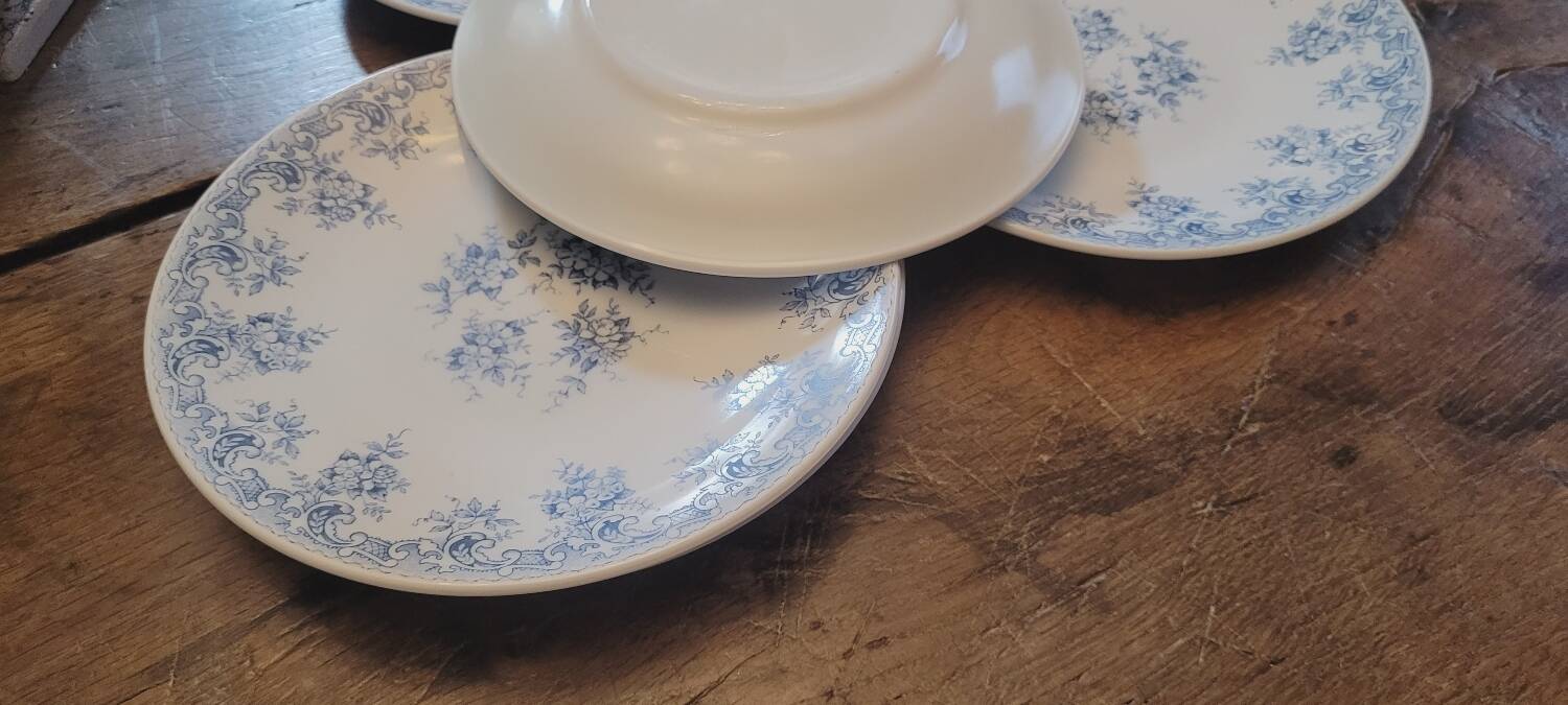 Rivanel 60's blue dessert plates