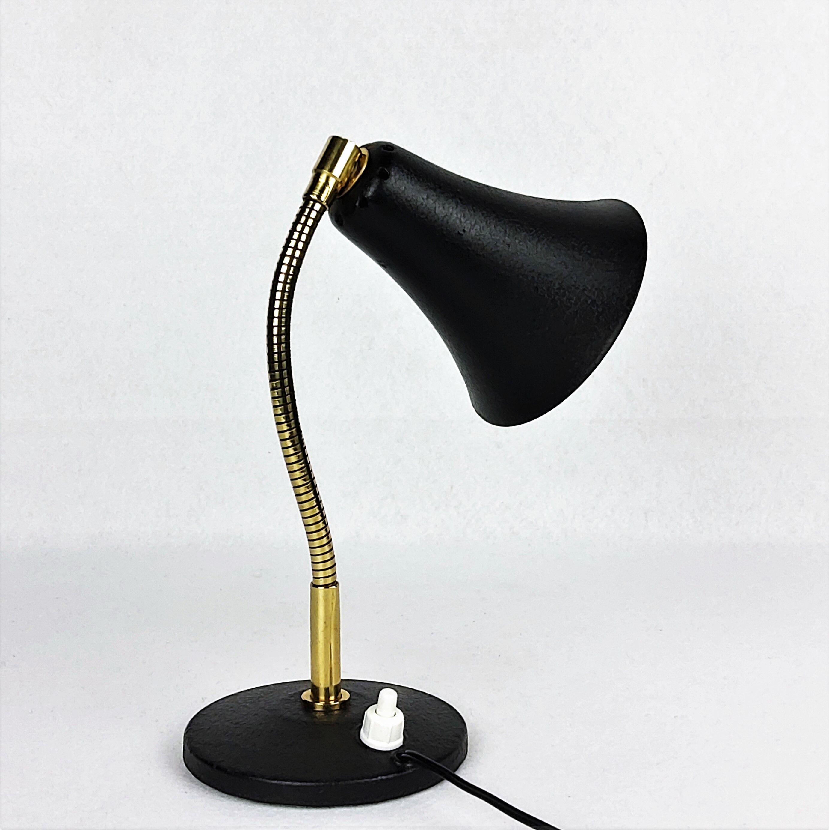 Lamp applies black metal and brass pot 1950