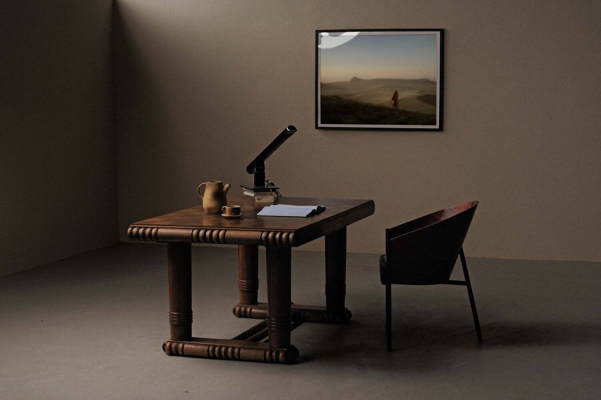 Table Art déco en chêne – France, années 1930–1940