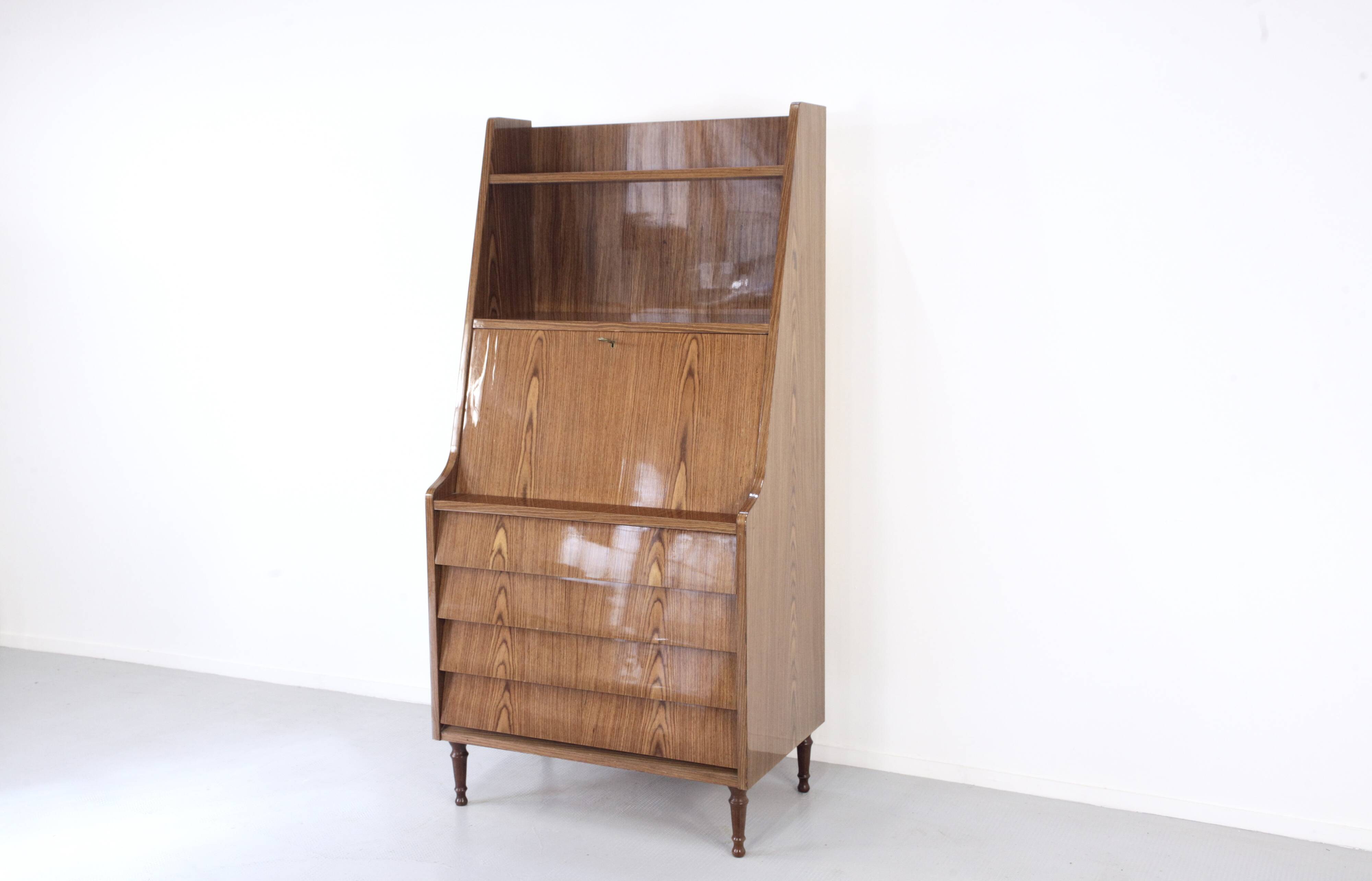 Midcentury italian bureau in teak