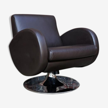 Chocolate leather design chair