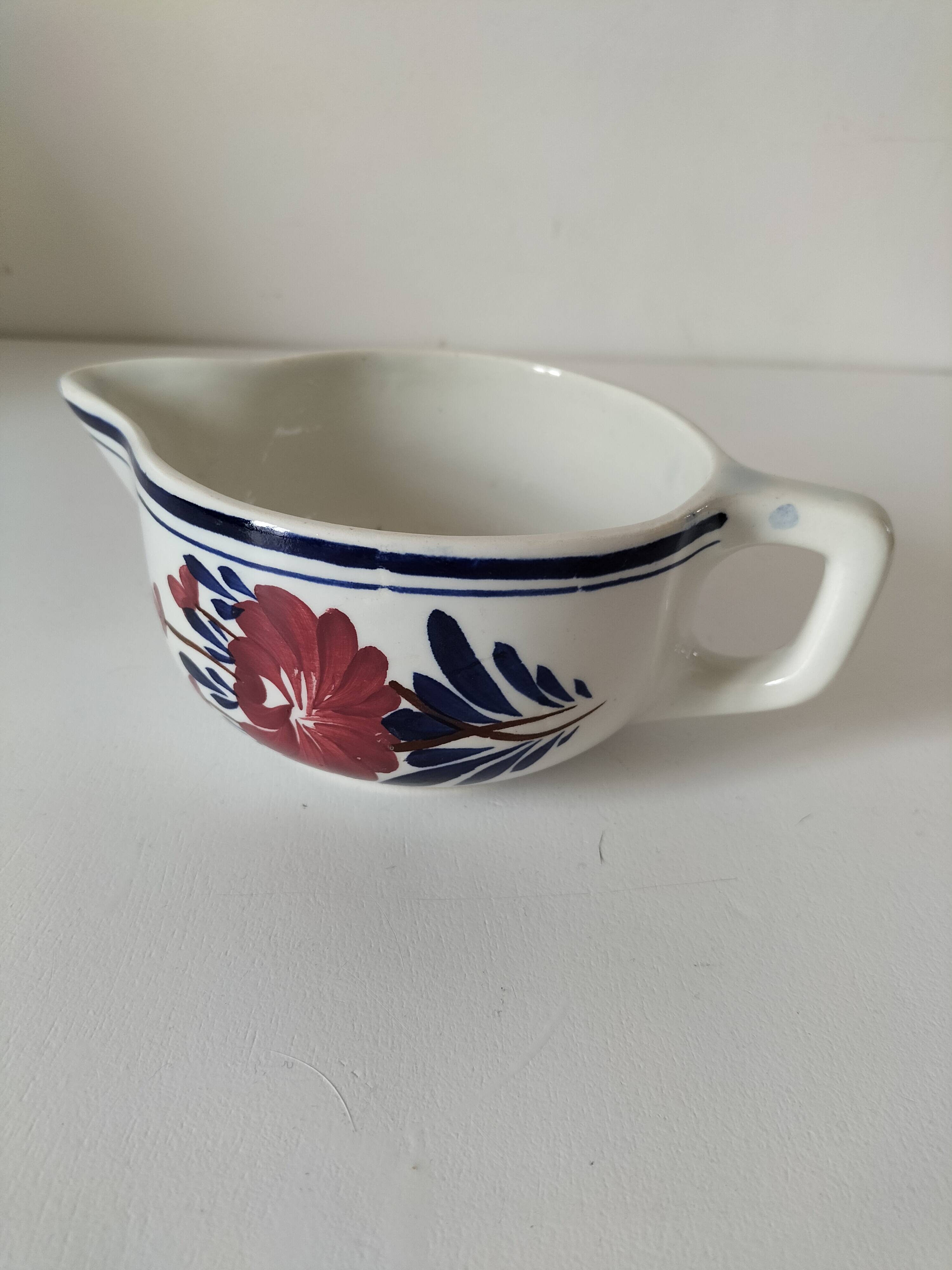 Antique Gien gravy boat – red & blue floral decoration – opaque porcelain