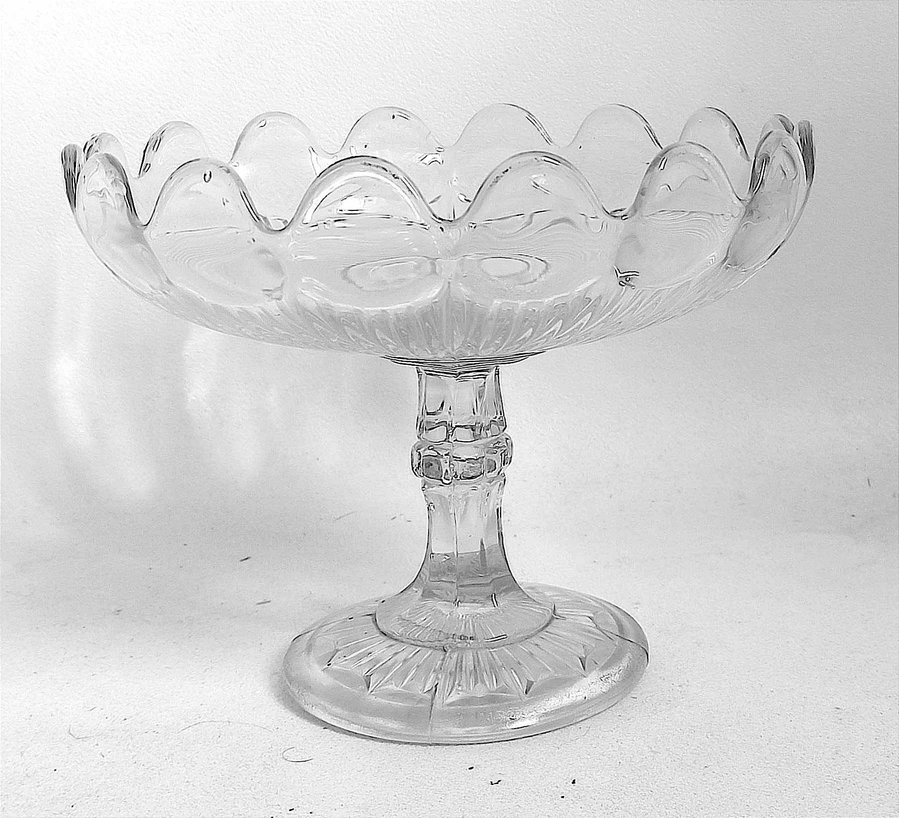 1930s Fruit Bowl Height 17 cm