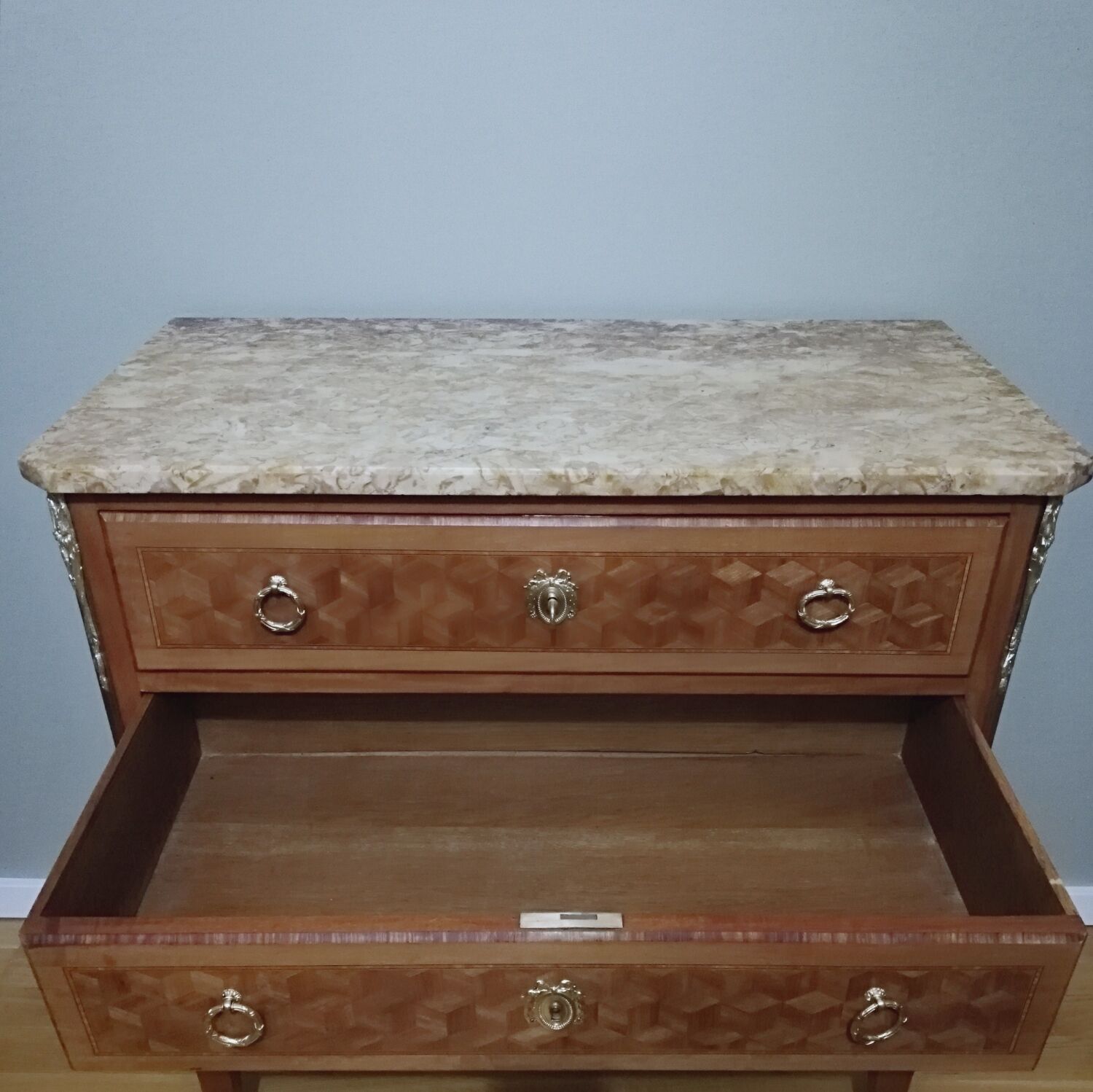 Louis XV - Louis XVI Transition style marquetry chest of drawers