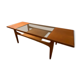 Scandinavian coffee table