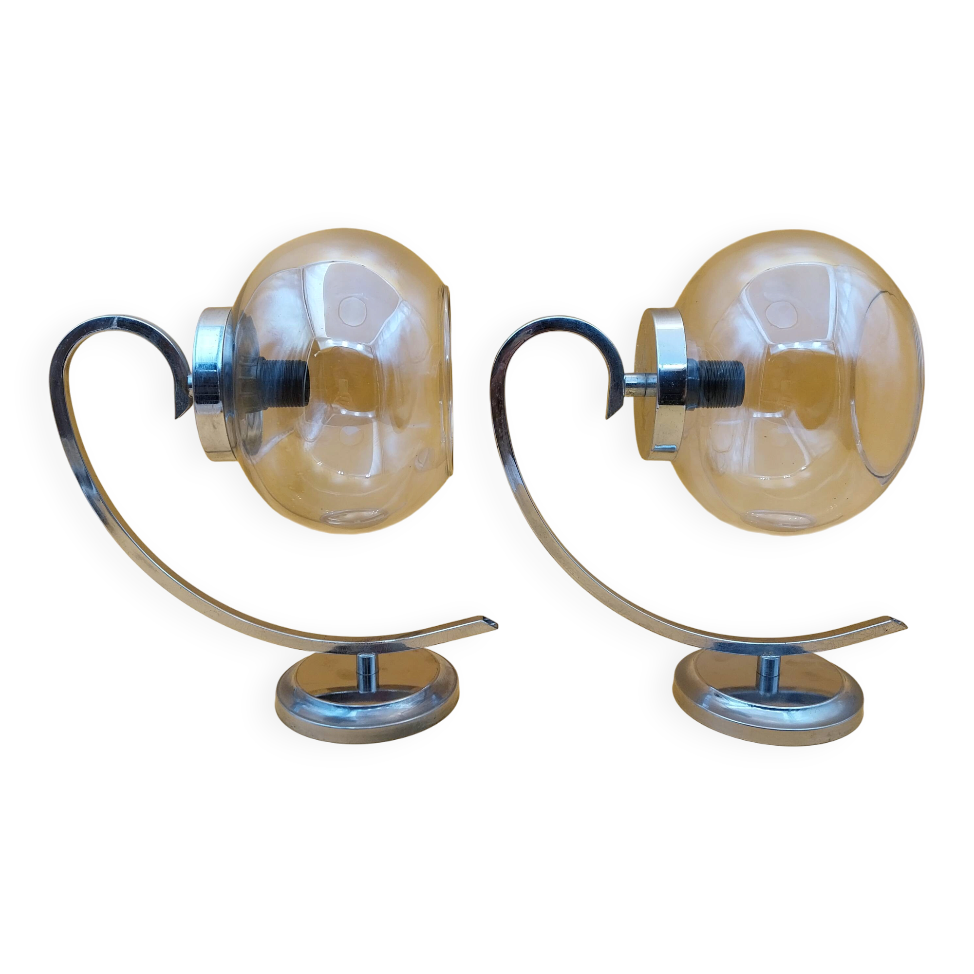 Paire d' appliques métal chromé globe verre