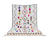 Decorated white wool rug 200cm x 300cm