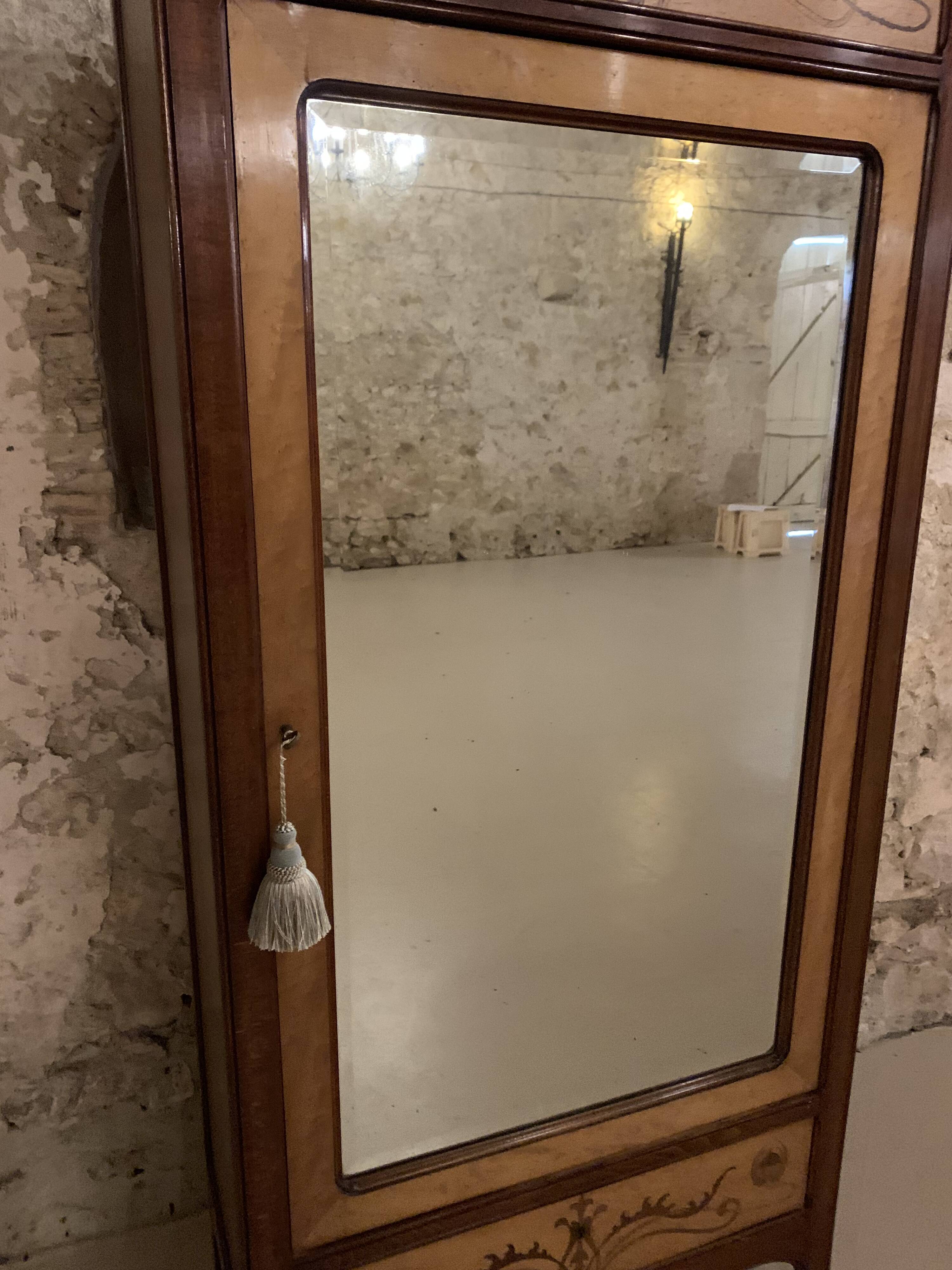 Armoire Art Nouveau