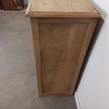 Craft cabinet with drawers