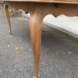 Louis XV extendable dining table, 20th century, renovated in solid oak, 245cm