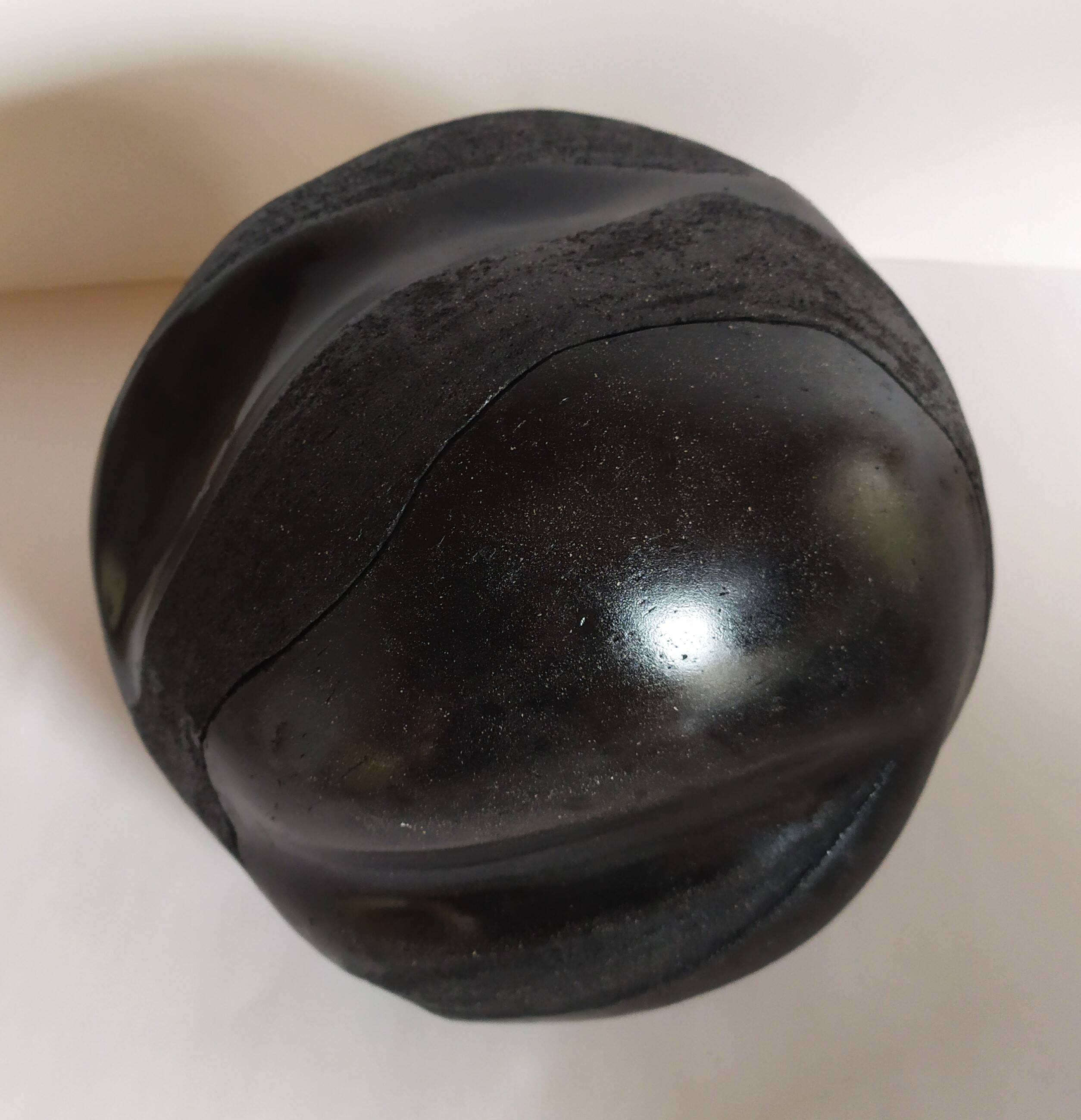 Ceramic artist listed Akoun