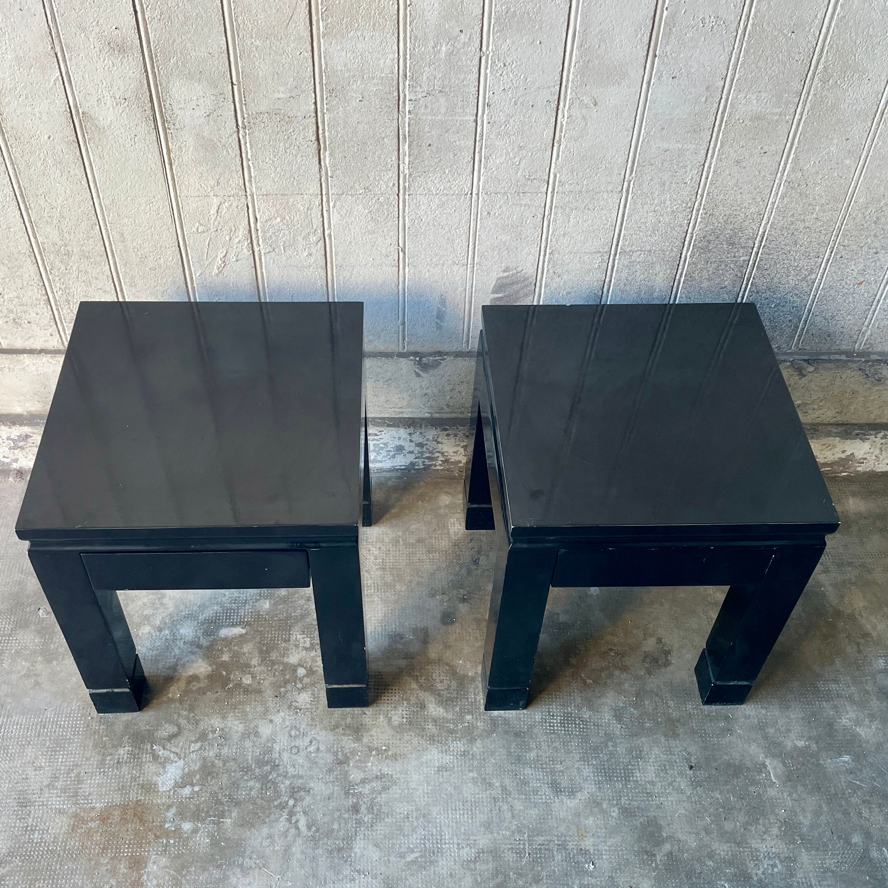 2 coffee tables, 80