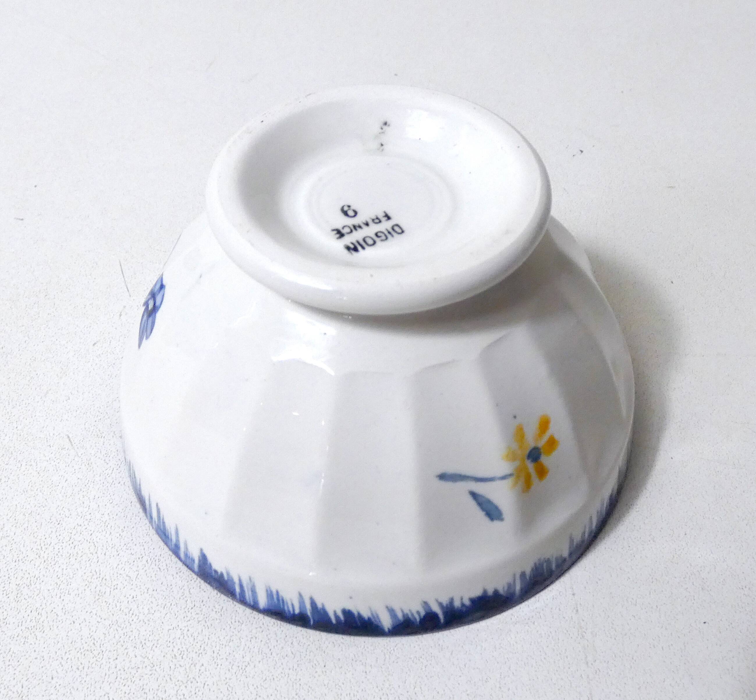 old small Digoin Mary Lou bowl