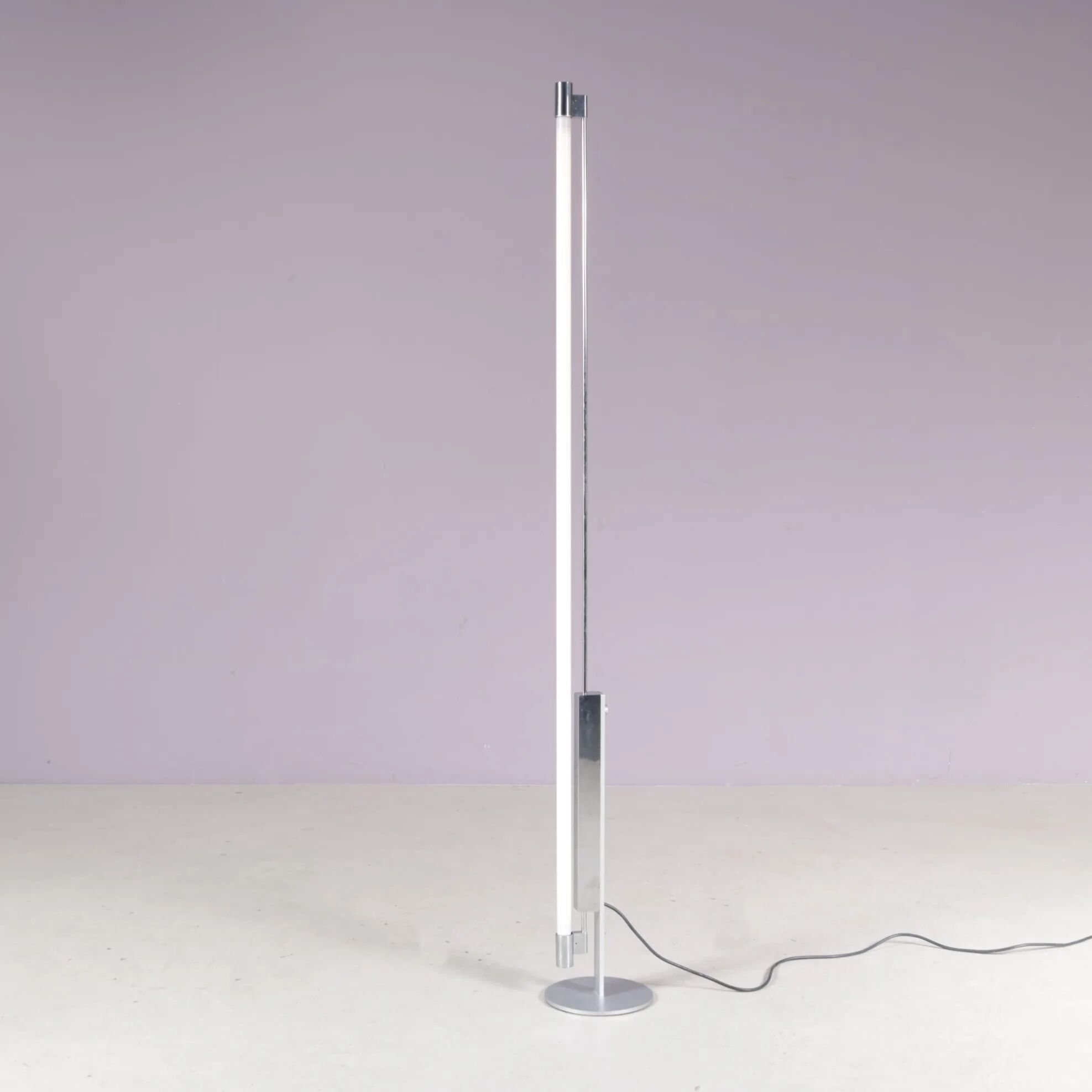 Lampe de sol Trapez en chrome des années 1990 avec tube blanc par Erwin Egli pour Ribag Suisse