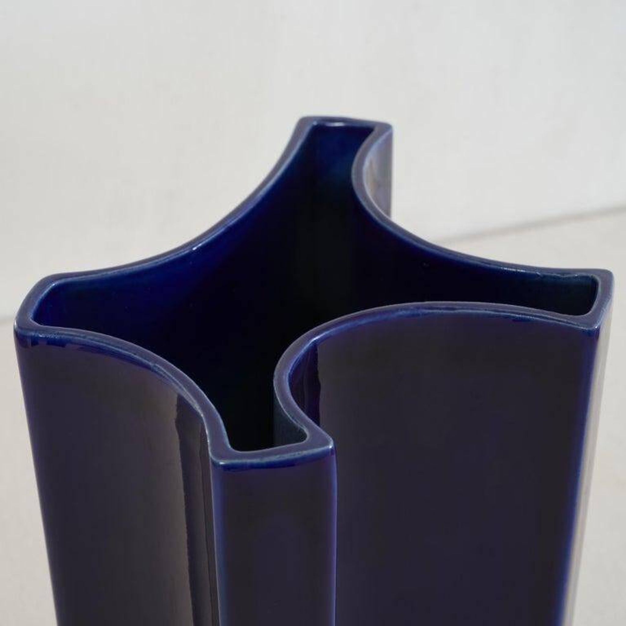 Vase by Angelo Mangiarotti for Fratelli Brambilla