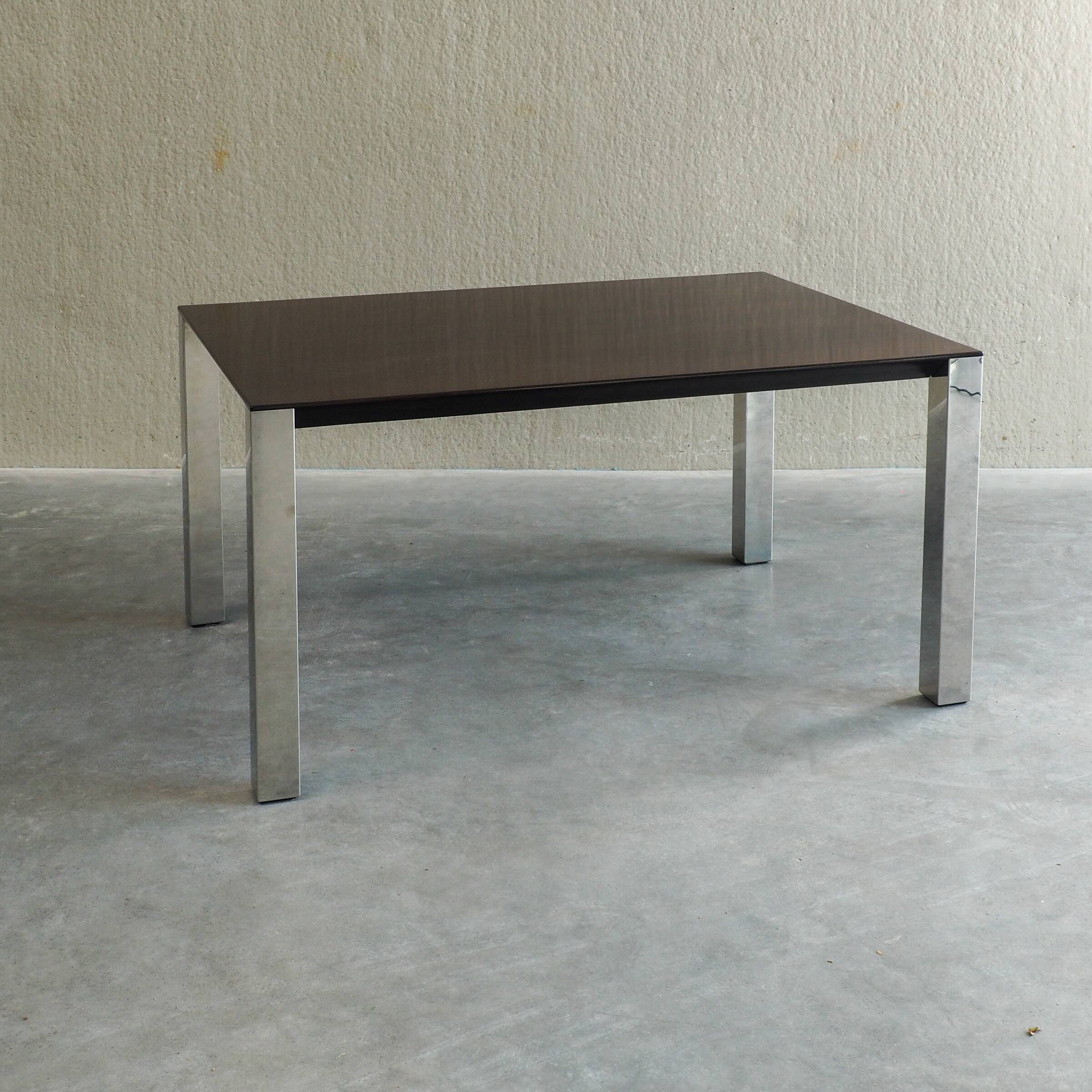 Dining table by Giovanni Offredi for Saporiti