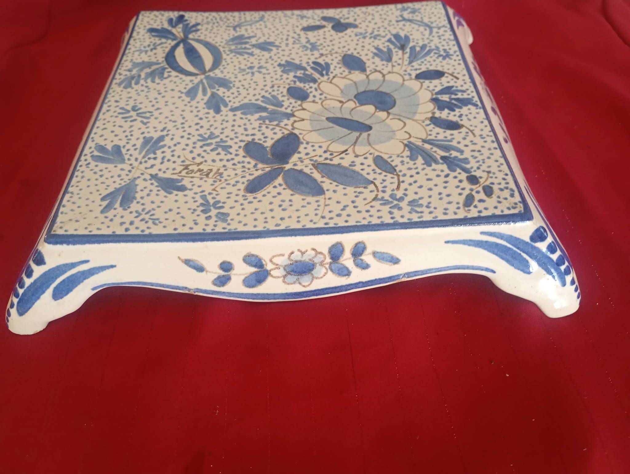 trivet signed by Forah