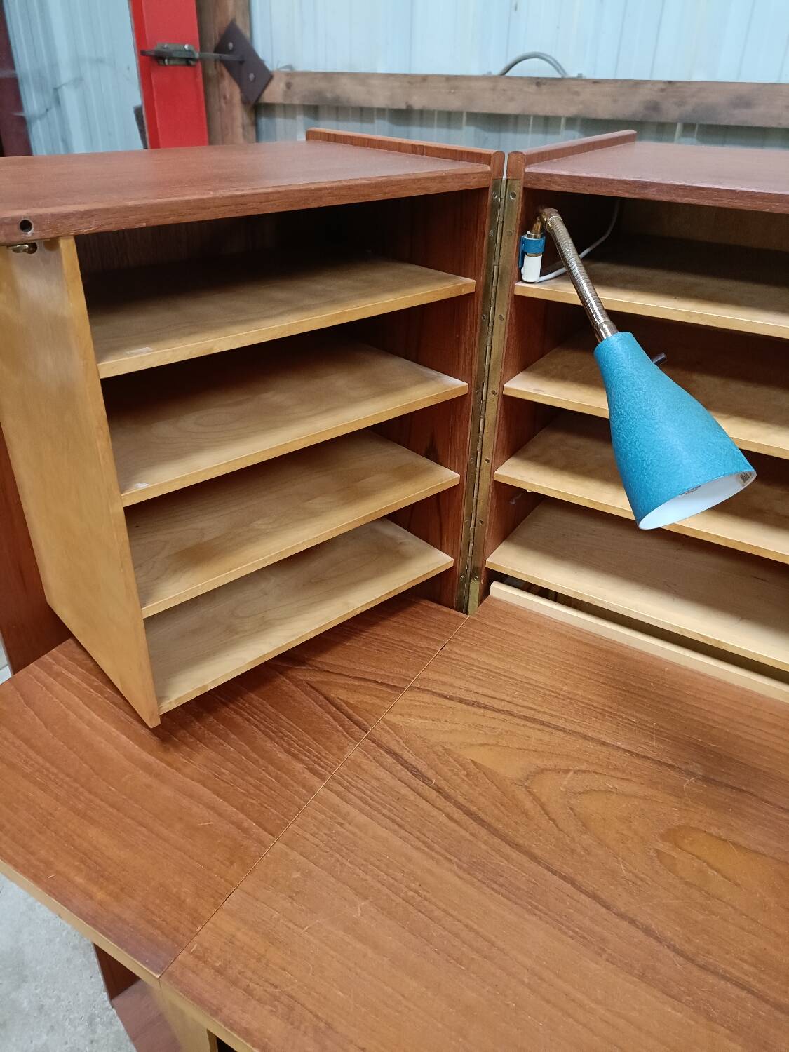 Bureau Magic Box par Mummenthaler et Meier, Suisse, années 60