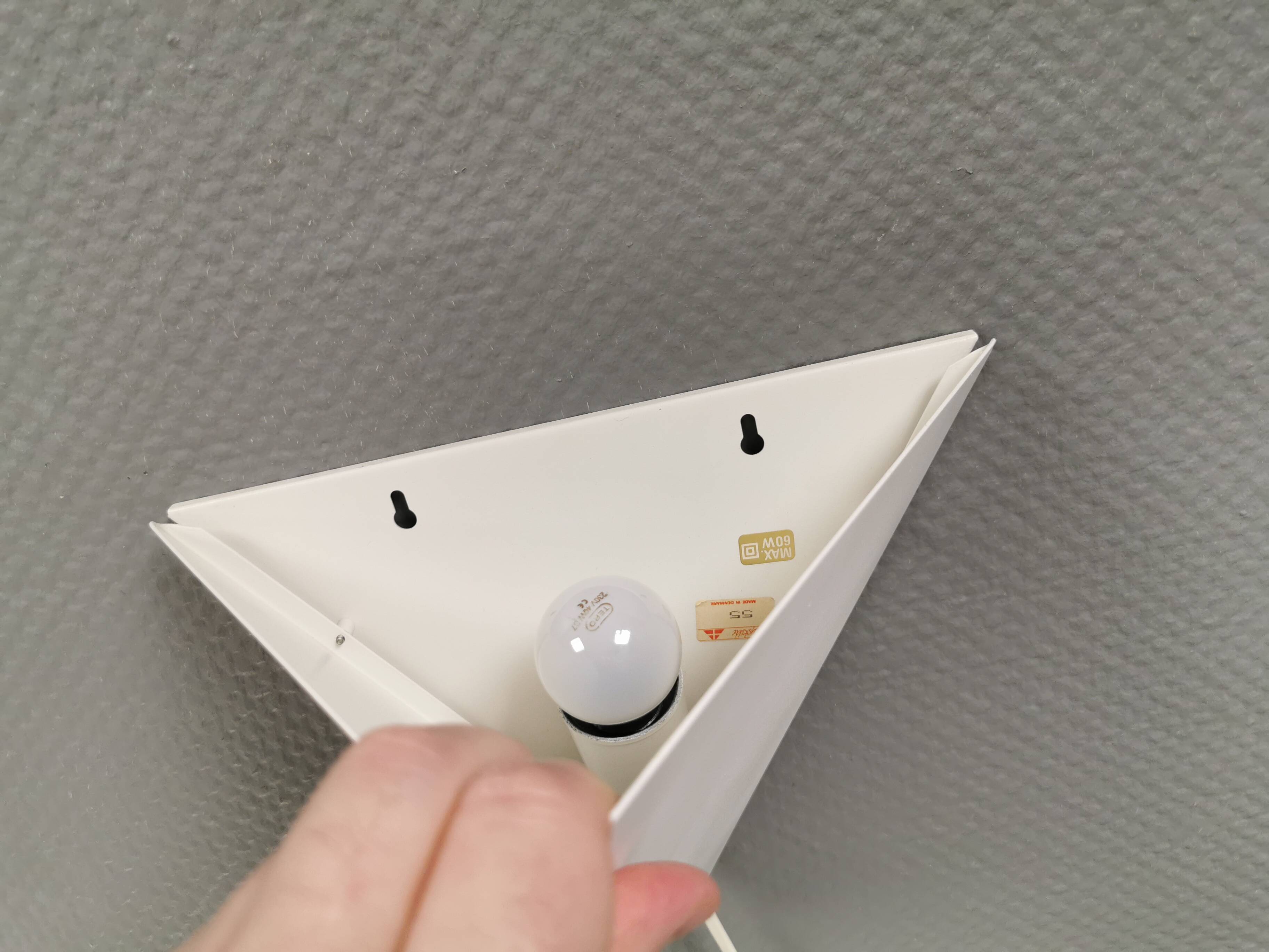 Applique murale inversée de Lyskilde danois des années 1980.