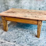Coffee farmhouse table