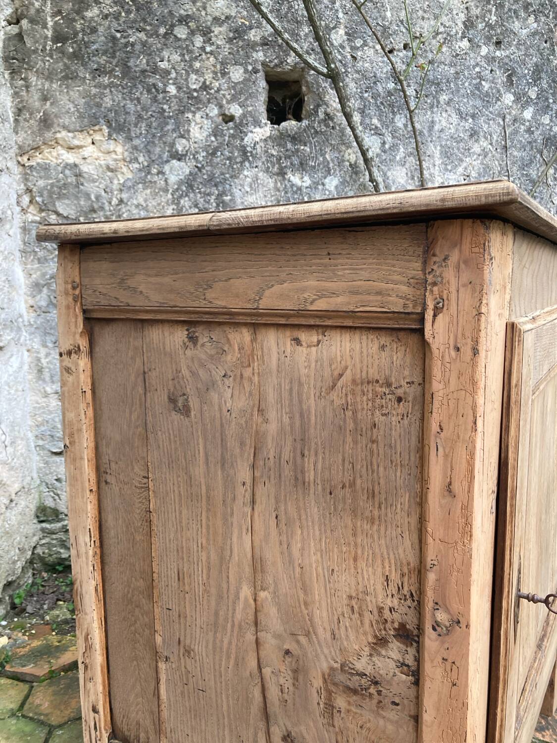 Antique wooden confit pot.