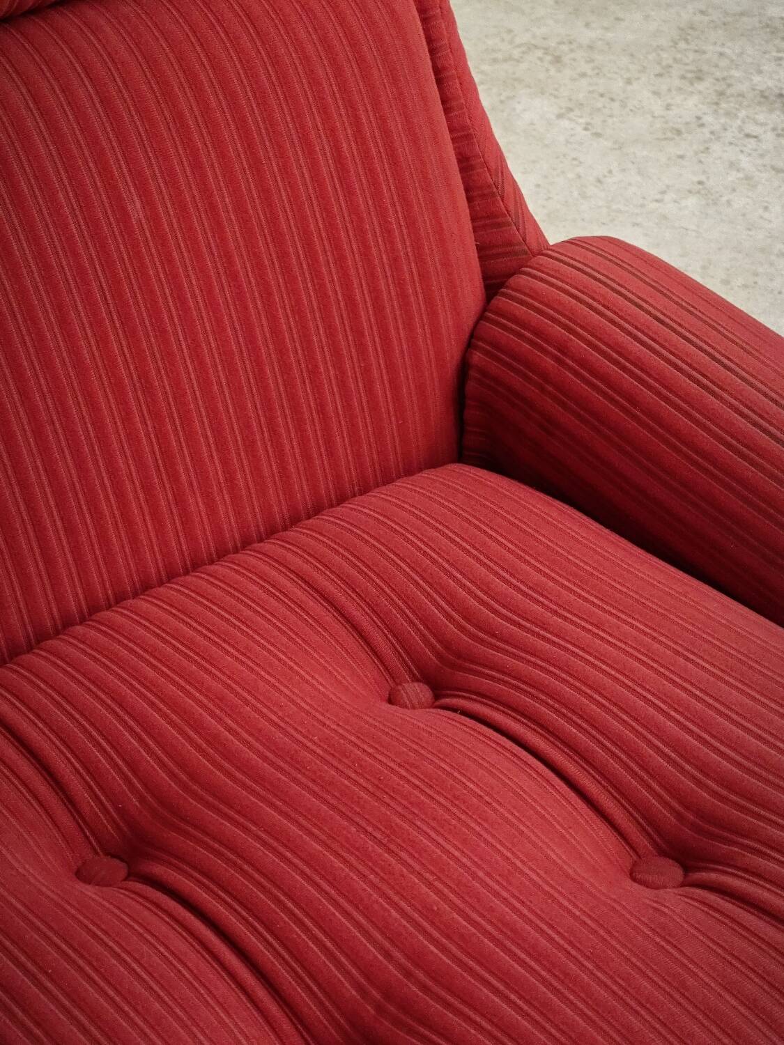 Paire de fauteuils rouge Atlantis Space Age République Tchèque 1970