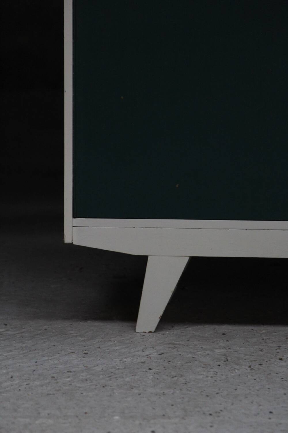 Modernist bookcase / shelf design Holland 1960